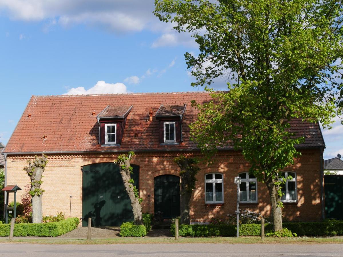 Lindenhof Wohnung 2, Erdgeschoss Vipperow 외부 사진